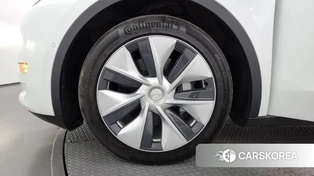 Tesla Model Y id 3058619 из Кореи 15