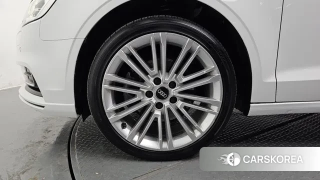 Audi New A3 id 3434623 из Кореи 15