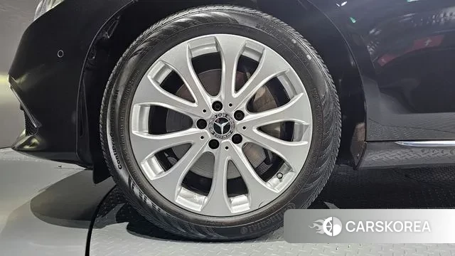 Mercedes-Benz E-Class W213 id 3193283 из Кореи 15