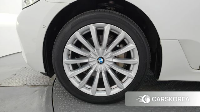 BMW 6 Series GT (G32) id 4324659 из Кореи 27