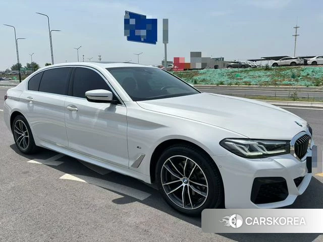 BMW 5 series 2023 Белый из Китая, фото 5