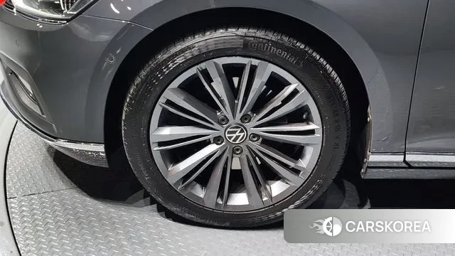 Volkswagen Passat GT (B8) id 3765255 из Кореи 15