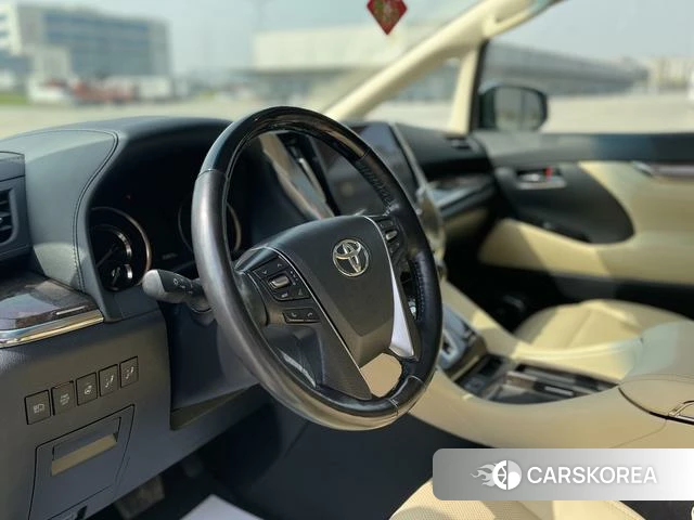 Toyota Elfa id 4291379 из Китая 14