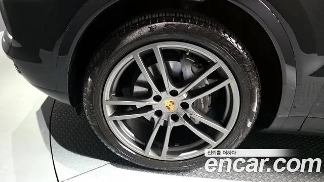 Porsche Cayenne (PO536) id 2912717 из Кореи 15