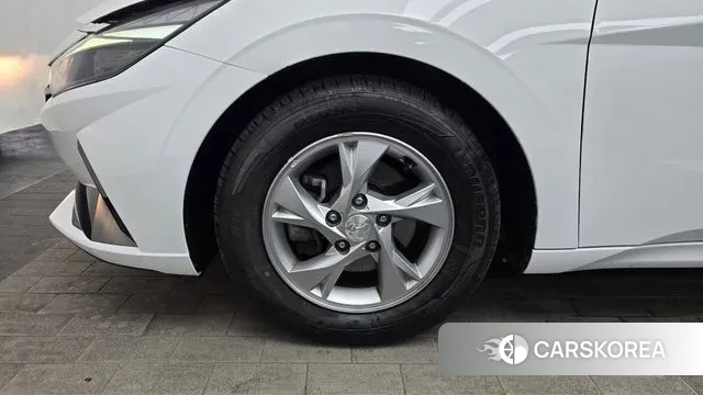 Hyundai Avante (CN7) id 3650589 из Кореи 15