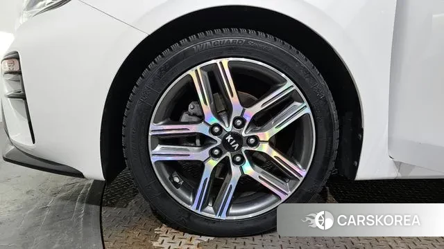 Kia Come New K3 id 3161939 из Кореи 15