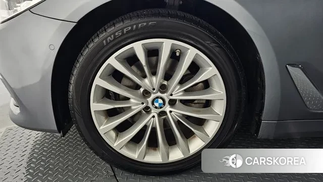 BMW 5 Series (G30) id 3265136 из Кореи 15