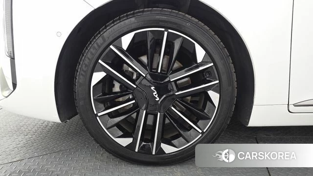 Kia The New K8 id 3891158 из Кореи 15