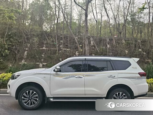 Nissan Tuda 2021 Белый из Китая, фото 5