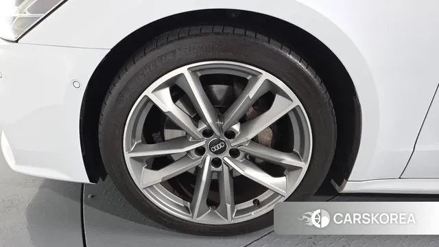 Audi A7 (4K) id 3422244 из Кореи 15