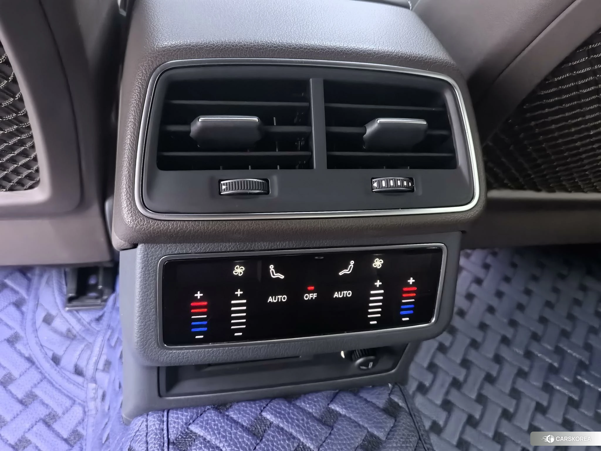 Audi A7L id 4461326 из Китая 13