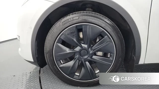 Tesla Model Y id 3247466 из Кореи 15