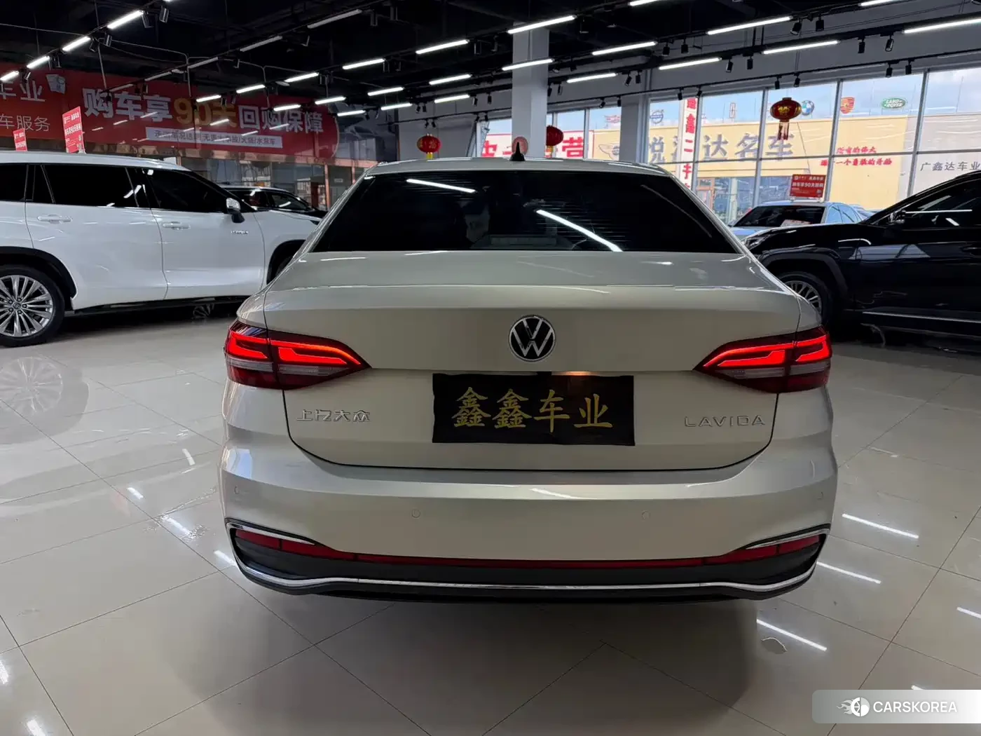 Volkswagen Lavida id 4685966 из Китая 11