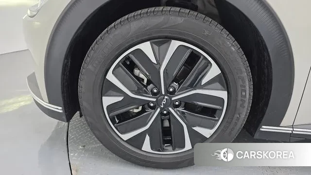 Kia EV6 id 3032455 из Кореи 15