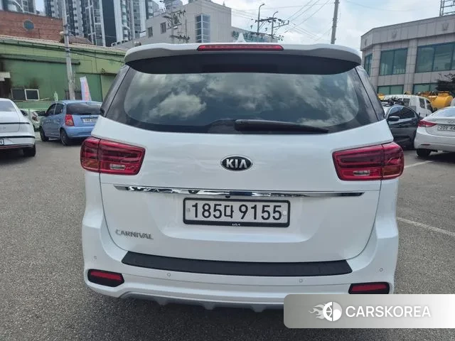 Kia The New Carnival id 3085170 из Кореи 15