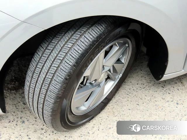 Hyundai The New Avante (CN7) id 4591619 из Кореи 14