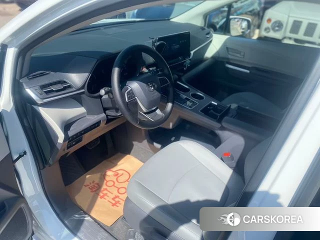 Toyota Grevia 2024 Белый из Китая, фото 5
