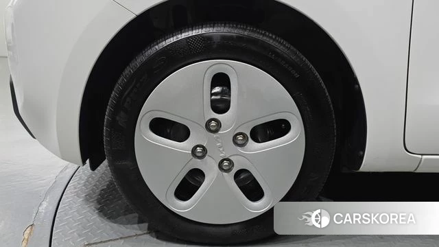 Kia The New Kia Ray id 4935145 из Кореи 28