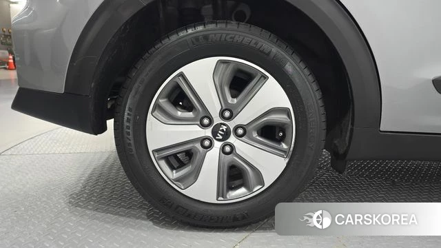 Kia The New Niro id 4446777 из Кореи 26