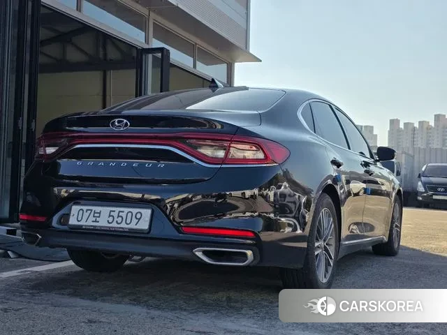 Hyundai Grandeur IG id 3371226 из Кореи 15