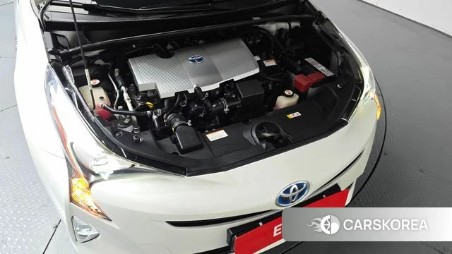 Toyota Prius 4th Generation id 4304942 из Кореи 28