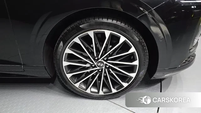 Hyundai Grandeur Hybrid (GN7) id 3776289 из Кореи 15