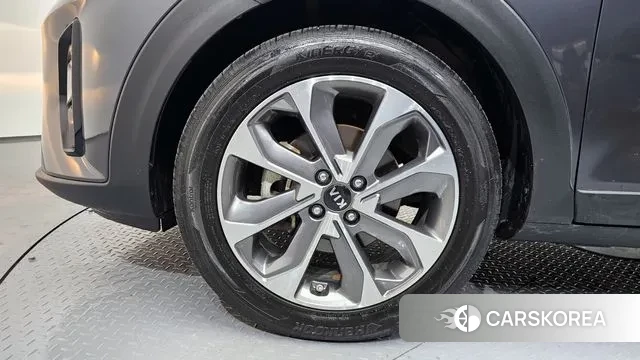 Kia Stonic id 3412675 из Кореи 15