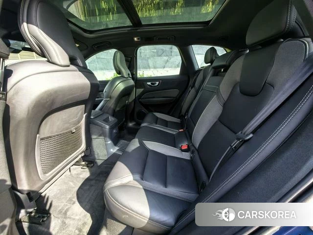 Volvo XC60 PHEV id 4242012 из Китая 12