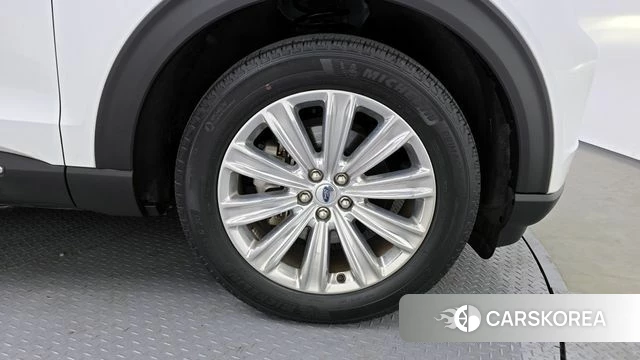 Ford Explorer 6th Generation id 3861066 из Кореи 15