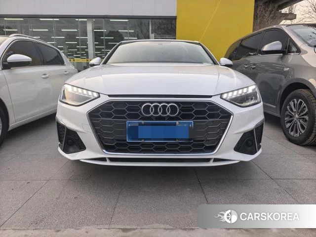 Audi A4L id 4256734 из Китая 10