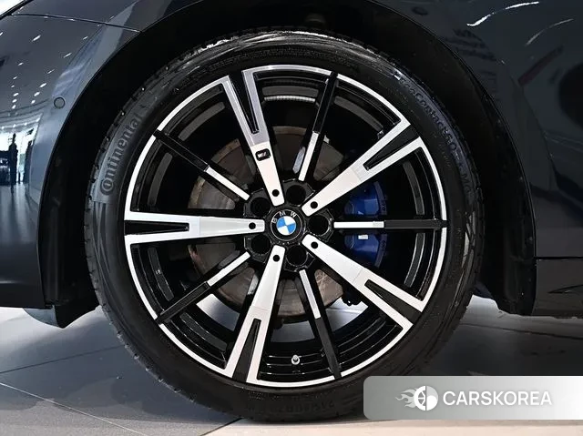 BMW 5 Series (G60) id 2983811 из Кореи 15