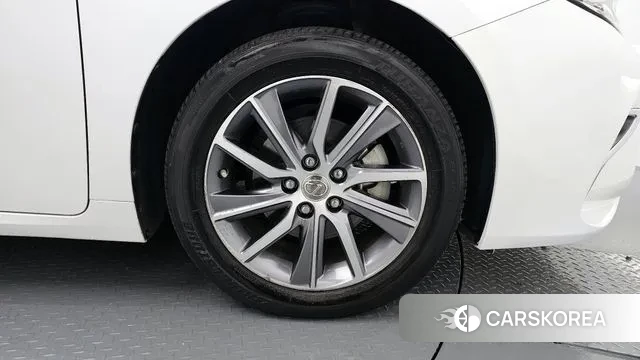 Lexus New ES300h id 3434757 из Кореи 15