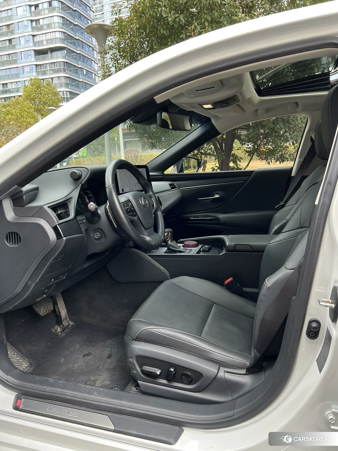 Lexus ES id 4515044 из Китая 10