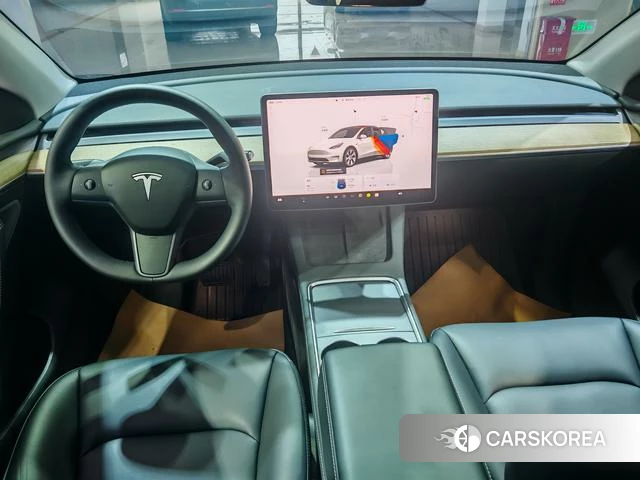 Tesla Model Y 2023 Белый из Китая, фото 6