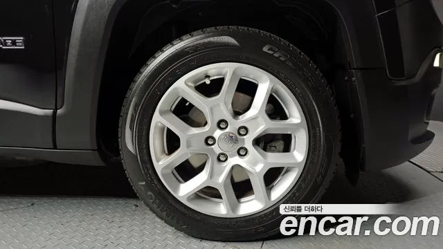 Jeep Renegade id 2580031 из Кореи 15