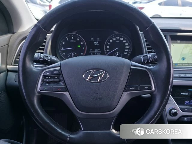 Hyundai Avante AD id 3821024 из Кореи 7