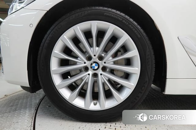 BMW 5 Series (G30) id 4535156 из Кореи 15