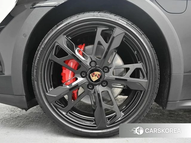 Porsche Taycan id 3837893 из Кореи 15