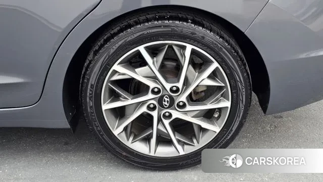 Hyundai The New Avante AD id 3356913 из Кореи 15