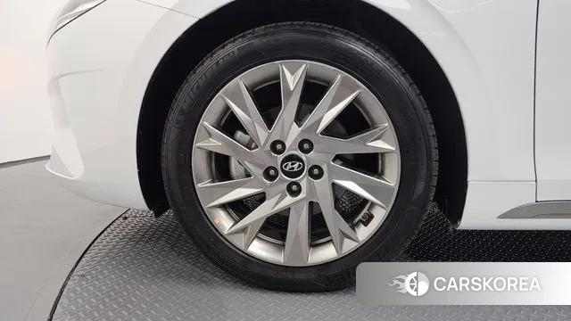 Hyundai The New Grandeur IG Hybrid id 3373402 из Кореи 15