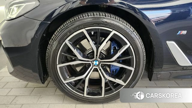 BMW 5 Series (G30) id 4350528 из Кореи 15