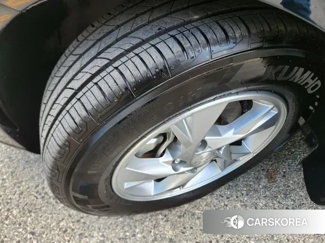 Hyundai Avante (CN7) id 3390284 из Кореи 13