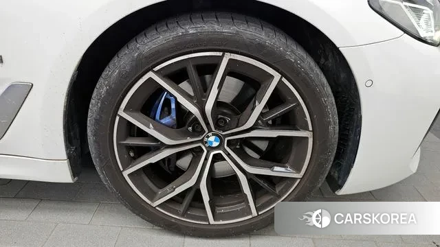 BMW 5 Series (G30) id 3043507 из Кореи 15