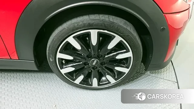 Mini Cooper S id 3323162 из Кореи 15