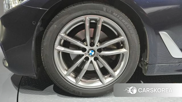 BMW 5 Series (G30) id 4604720 из Кореи 15