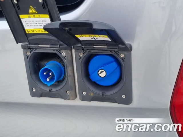 Hyundai The New Grand Starex id 2661558 из Кореи 15