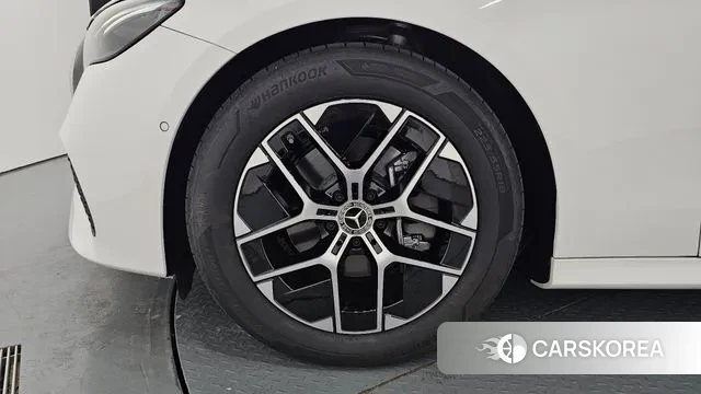 Mercedes-Benz E-Class W214 id 3477163 из Кореи 15