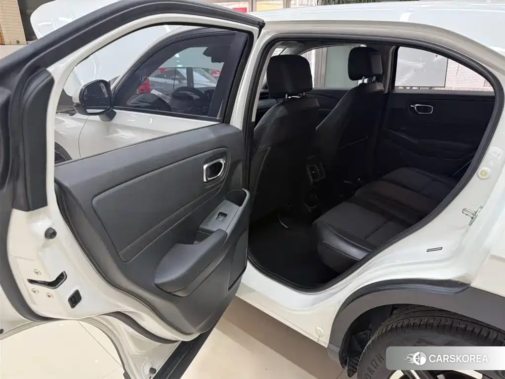 Honda Vezel id 4546268 из Китая 18