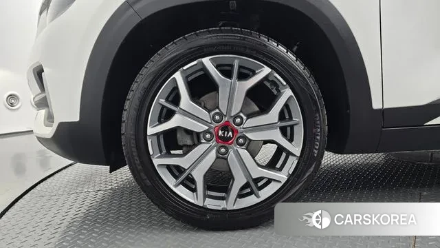 Kia Seltos id 3557294 из Кореи 15