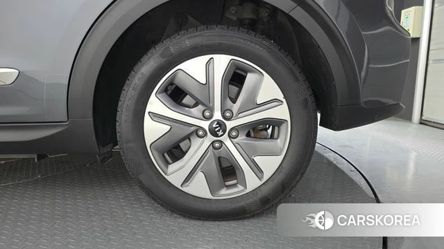 Kia Niro EV id 4567916 из Кореи 27